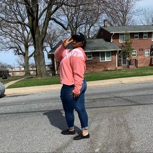 Meet your Posher, Tamia